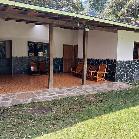 Lia B&B Lucmabamba Sahuayaco Esterno foto